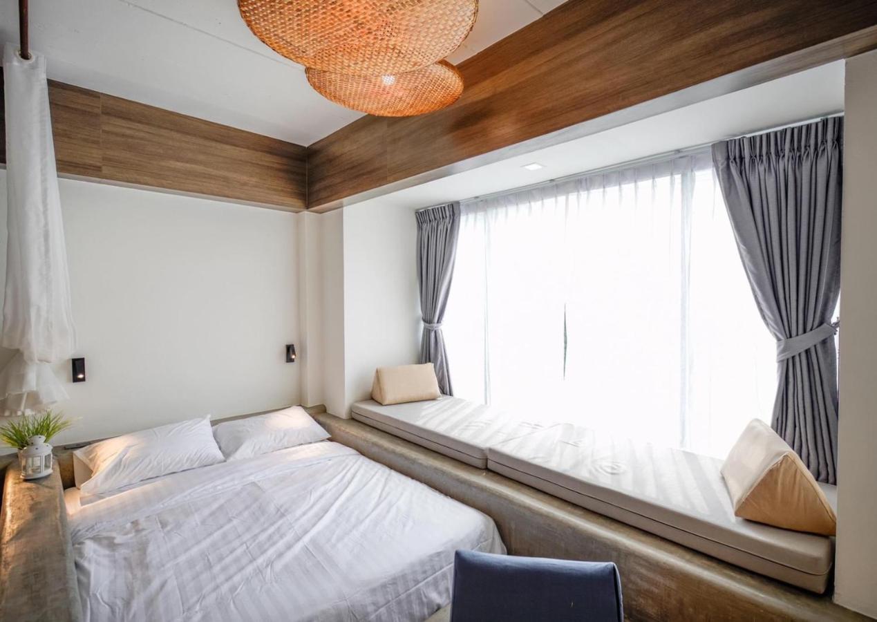 Krung Boutique Hotel Бангкок Экстерьер фото