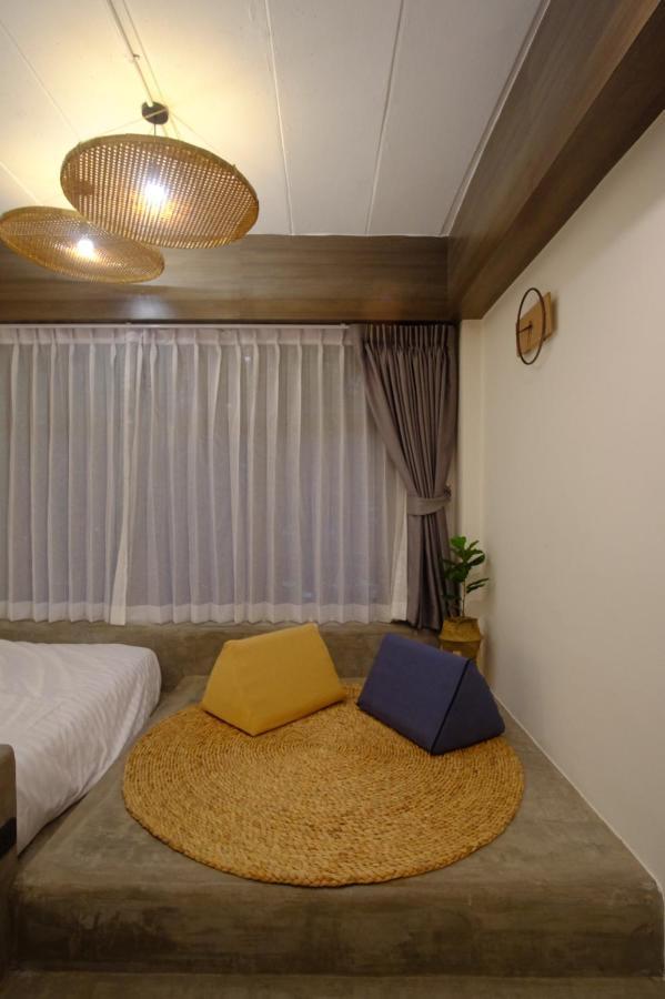 Krung Boutique Hotel Бангкок Экстерьер фото